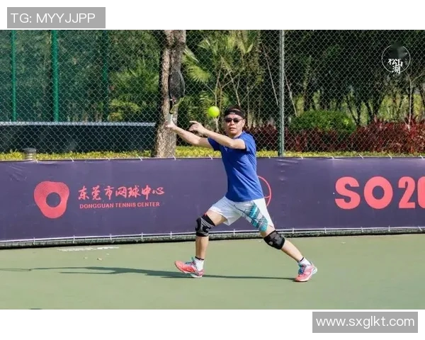 西安网球队边路渗透战术解析与实战应用探讨